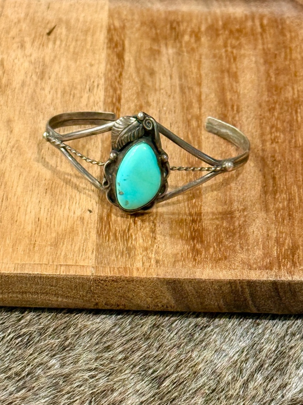 Vintage Sterling Silver Turquoise Cuff